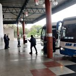Usuarios se quedarán sin colectivos el 6 de mayo por paro nacional dispuesto por UTA