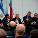 PREOCUPACIÓN TOTAL: Análisis de la Reunión entre el Gobernador Frigerio y los Intendentes de la Provincia